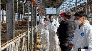 2. 영광군은 지난 20일 한우농가를 대상으로 농촌진흥청 국립축산과학원 전문가를 통한 종합컨설팅을 실시했다.JPG