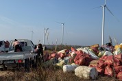 백수읍 어머니봉사대, 깨끗한 바다 가꾸기 위해 해양환경 정화활동 펼쳐