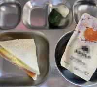 급식 종사자 확진으로 대체식 제공…학생들 "배고파요"