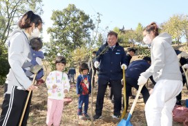 영광군, 2022년 신생아 탄생 기념 나무 우산공원에 식재