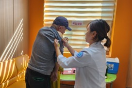 영광군, 65세 이상에 코로나19·독감 예방접종 참여 촉구…“겨울 동시유행 대비”