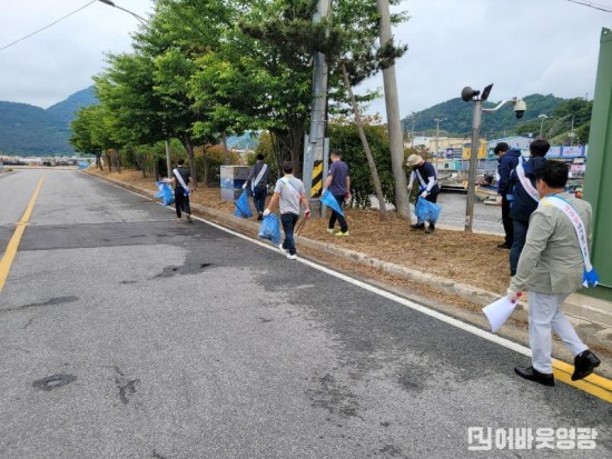 6-1. 법성면, 2022 영광법성포단오제 관광객맞이 환경정화활동.jpg