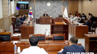 [크기변환]2025.05.20. 제16회 영광군의회 의원간담회-(6).JPG