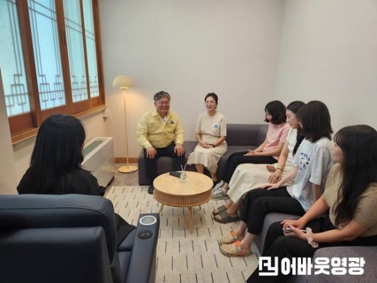 4.재무과 - 산모휴게실(2).jpg