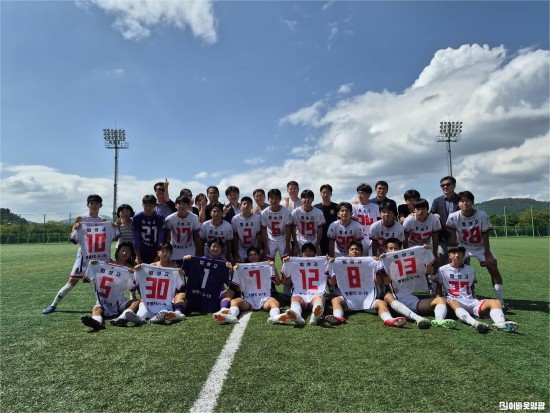 12.사진(전라남도 교육감기 축구대회 우승).jpg