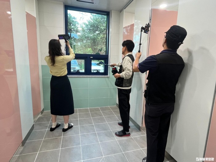 (251017)하반기 학교 내 불법촬영 카메라 정기 점검 실시1.jpg