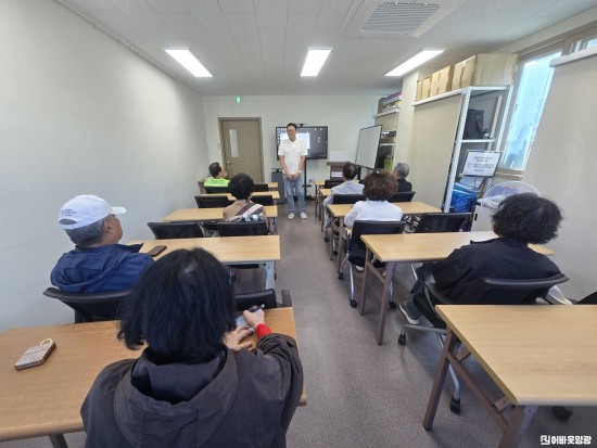 시니어클럽 노인일자리 중도참여자.jpg