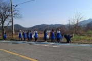 2025 영광 여성대학 수료생, 불갑사 일대 환경정화 활동 펼쳐