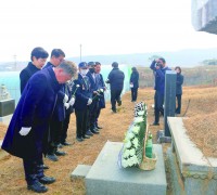 영광군, 제106주년 3·1절 계기   독립유공자 유족 위문 및 김용구․김기봉 부자 묘소 참배